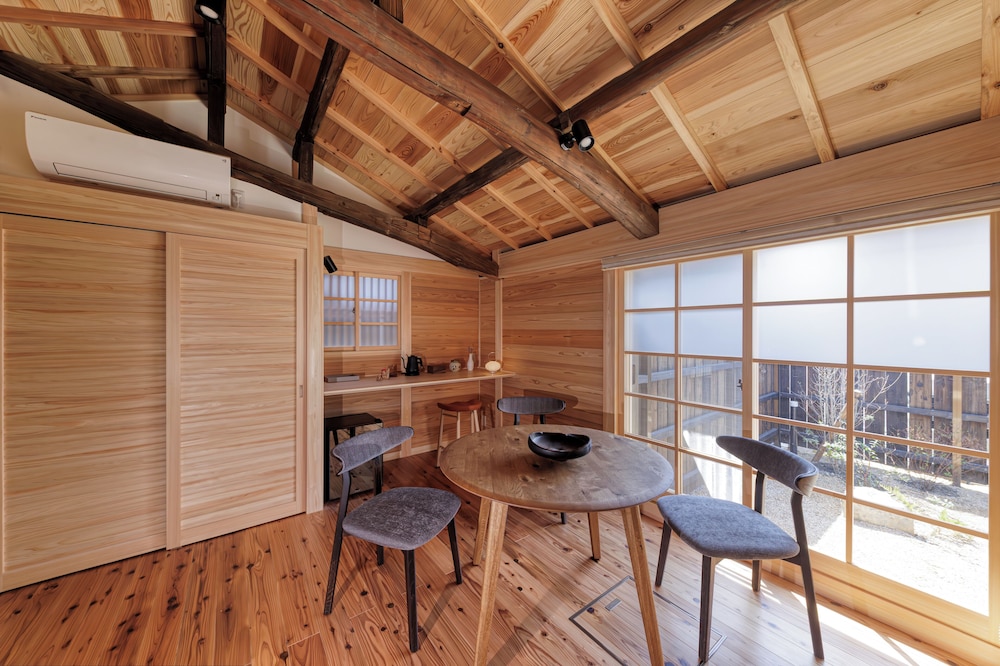 デラックス トリプルルーム 客室2 | NIPPONIA HOTEL 伊勢河崎 商人町
