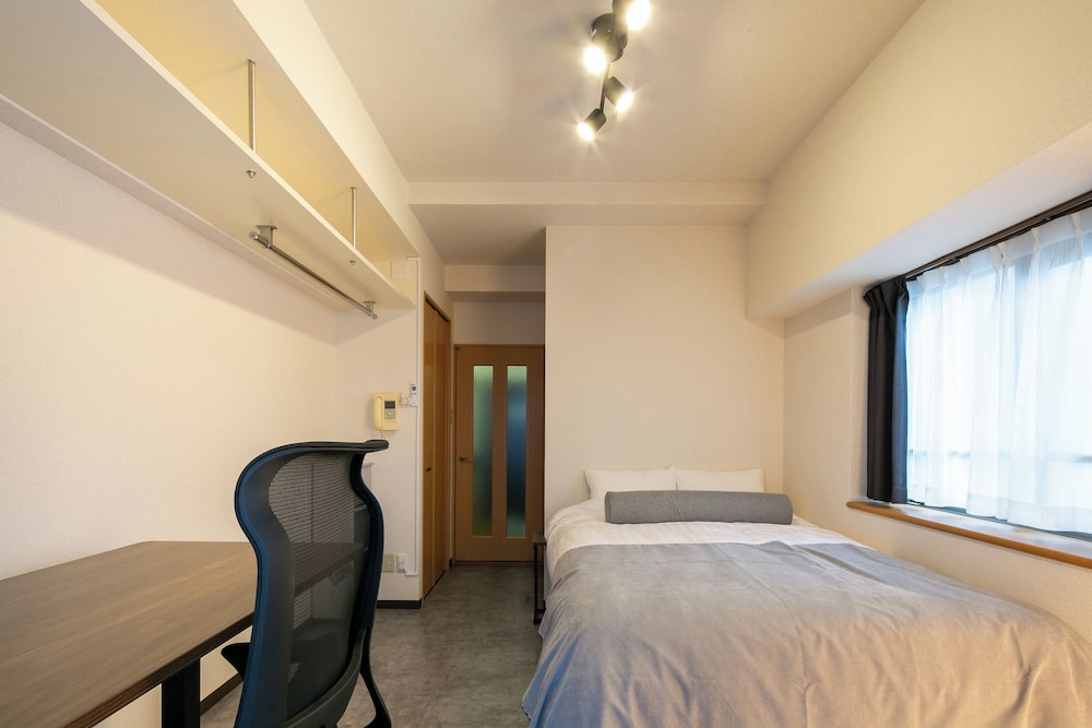 客室1 | OPT現代ハウス黄金