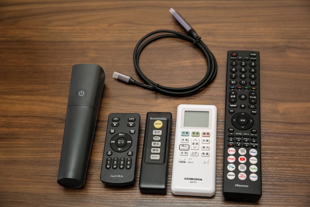 ファミリー ダブルまたはツインルーム バルコニー シティビュー テレビ0 | OPT現代ハウス黄金