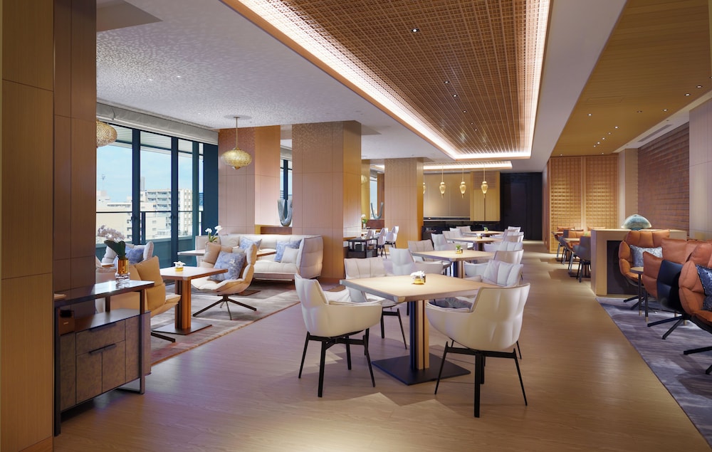 [クラブラウンジアクセス] 温泉ラグジュアリー シティビュー キング 禁煙 エグゼクティブ ラウンジ0 | エスパシオ ナゴヤキャッスル