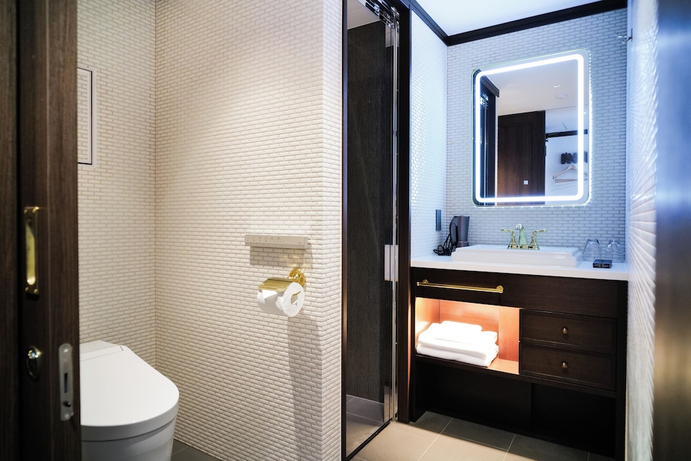 ツインルーム シティビュー バスルーム0 | KIORI Exec Muromachi