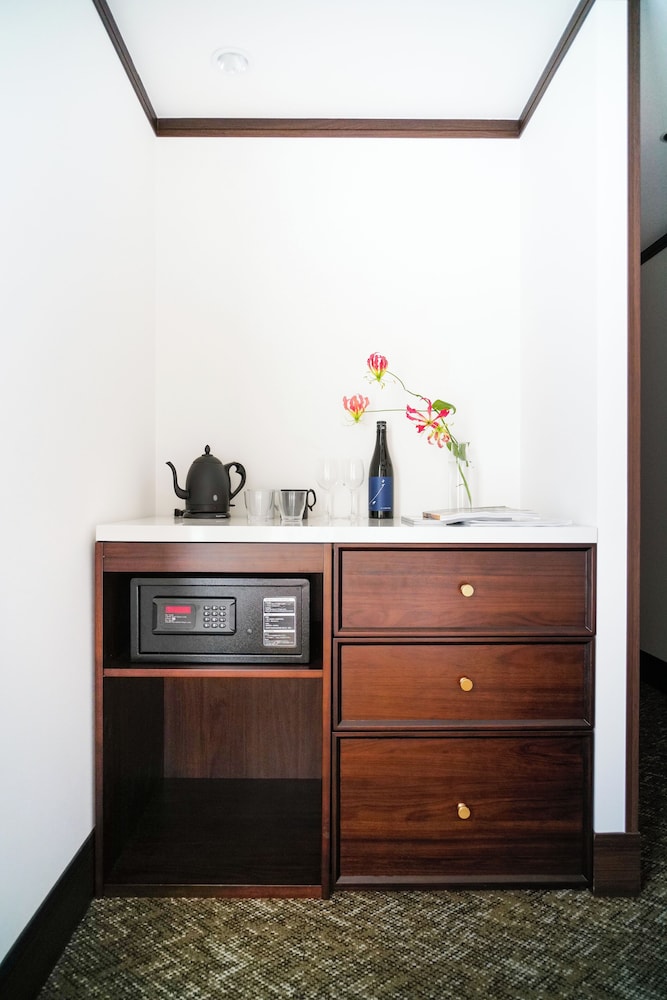 スタンダード ダブルルーム 客室5 | KIORI Exec Muromachi