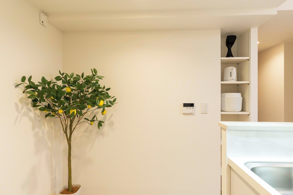 スイート 専用キッチン17 | LAKU HOTEL ASAKUSA