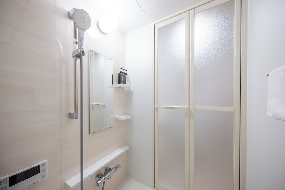 シティ スイート リビング エリア4 | LAKU HOTEL ASAKUSA