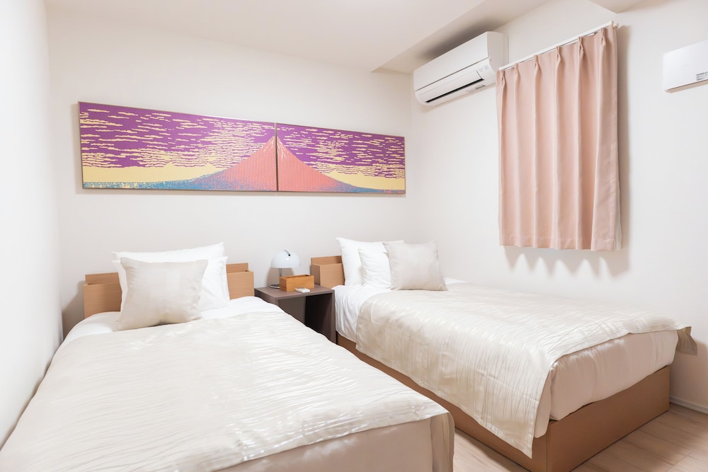 スイート 客室2 | LAKU HOTEL ASAKUSA