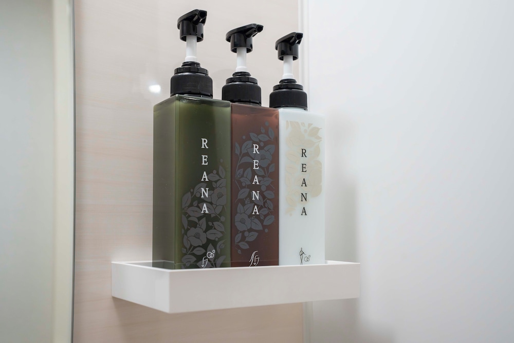 ベーシック ルーム バスルーム6 | LAKU HOTEL ASAKUSA