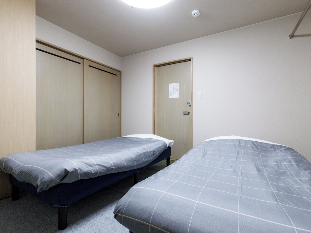 [禁煙]和室E 定員2名[ペット可][バス,トイレあり] 客室3 | Tabist JKNツインホテル