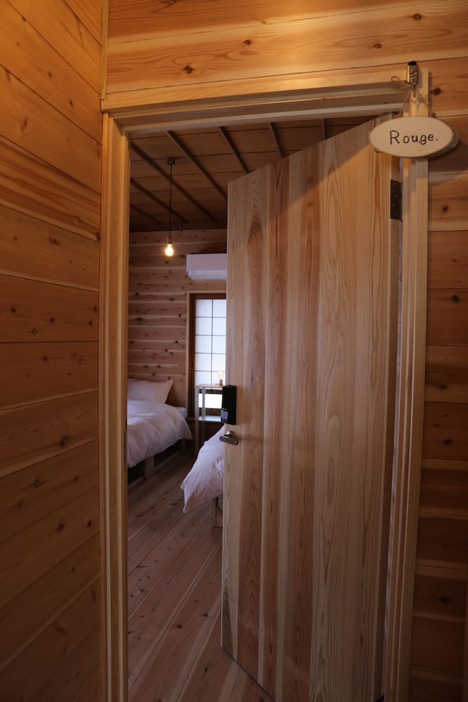 ベーシック ツインルーム マウンテンビュー 客室7 | Riviera Iya Valley