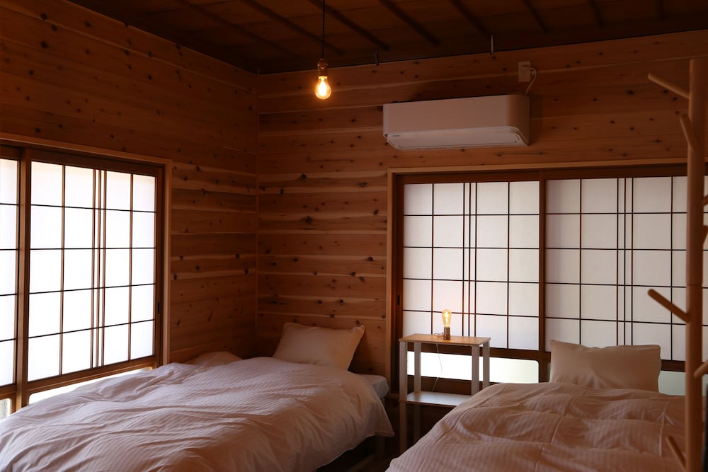 ベーシック ツインルーム マウンテンビュー 客室6 | Riviera Iya Valley