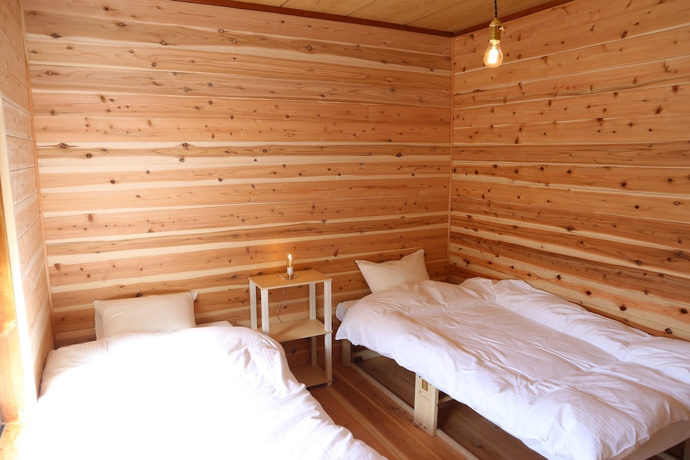 ベーシック ツインルーム マウンテンビュー 客室4 | Riviera Iya Valley