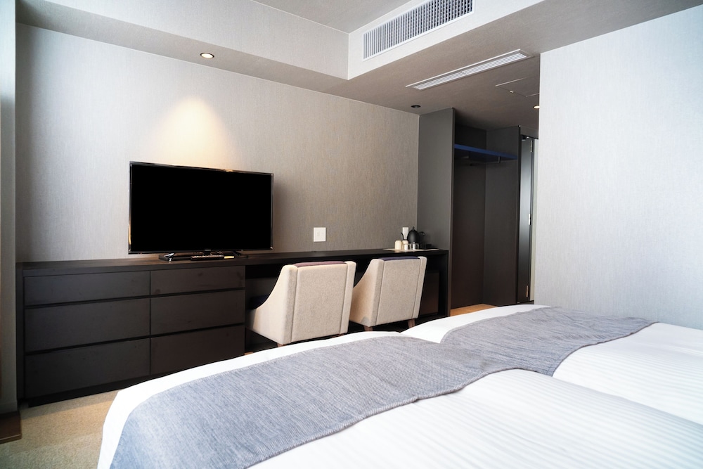 デラックス ダブルルーム 客室2 | KIORI Hotel Higashino Toin