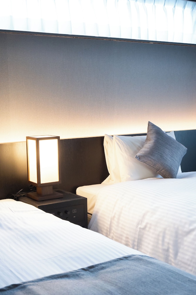 シグネチャー ダブルまたはツインルーム 客室10 | KIORI Hotel Higashino Toin