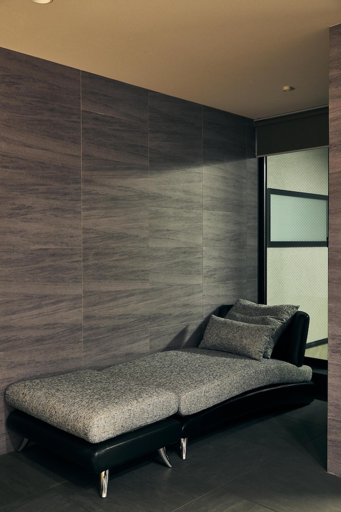 1階 ダイニングスイート 禁煙 (現在BBQ利用不可) 客室5 | MUSASHI Condo Shinjuku