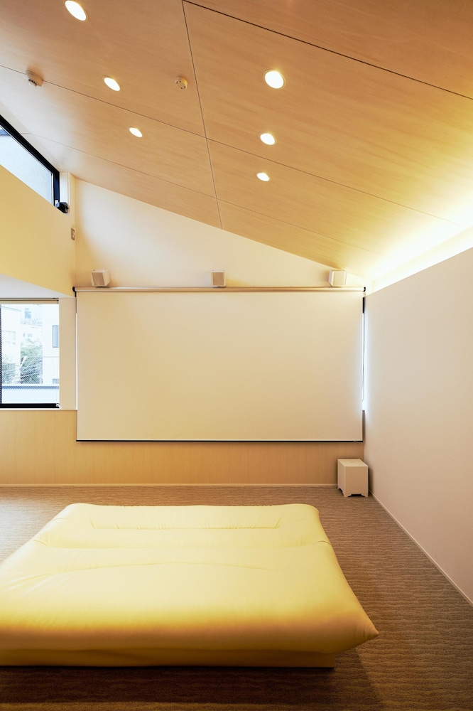 3階 バルコニースイート 禁煙 (現在BBQ利用不可) 客室1 | MUSASHI Condo Shinjuku