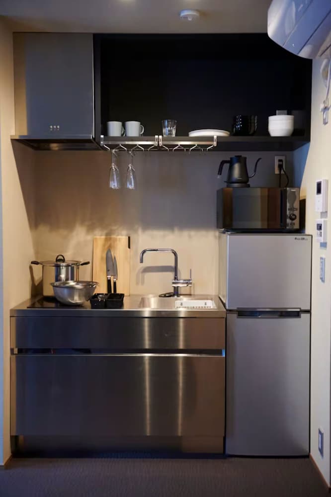 2階 テラススイート 禁煙 (現在BBQ利用不可) 専用キッチン0 | MUSASHI Condo Shinjuku