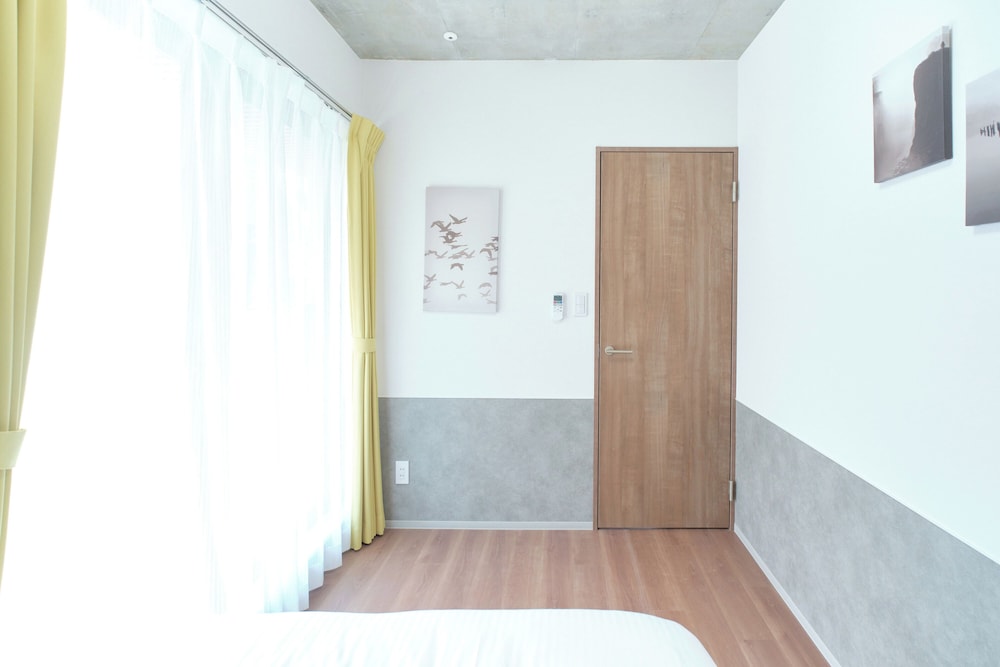 201 禁煙 客室7 | J-ARC 新宿
