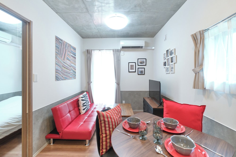 101 禁煙 リビング エリア2 | J-ARC 新宿