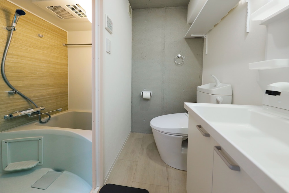 102 禁煙 客室の設備とサービス2 | RECO 早稲田