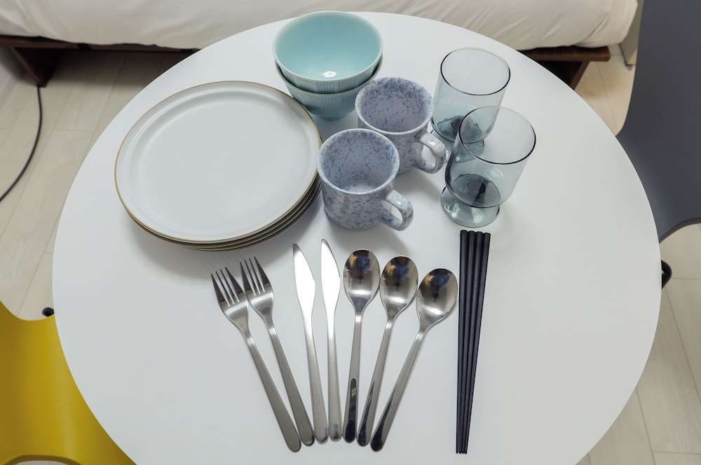 102 禁煙 客室の設備とサービス3 | RECO 早稲田