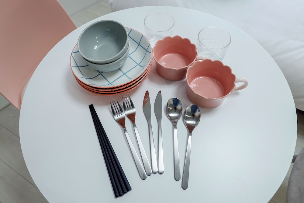 201 禁煙 客室の設備とサービス4 | RECO 早稲田