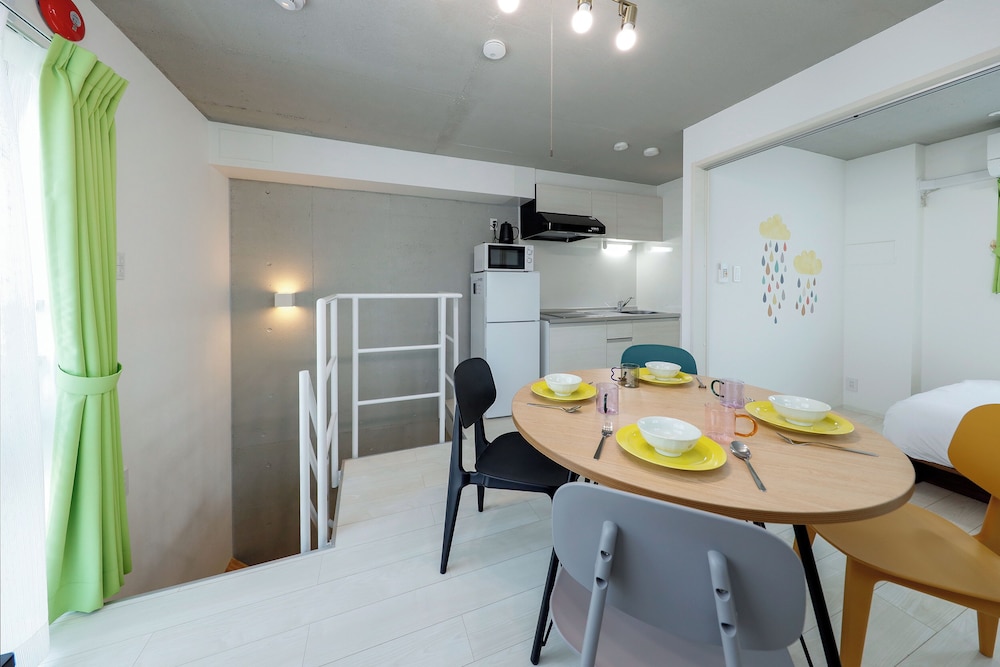 401 禁煙 リビング エリア1 | RECO 早稲田