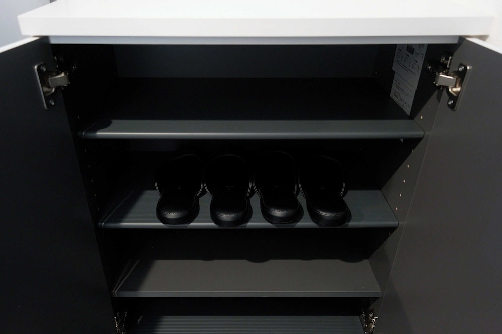 A-2(2p)禁煙 客室2 | ベリエ三軒茶屋 by Tranova