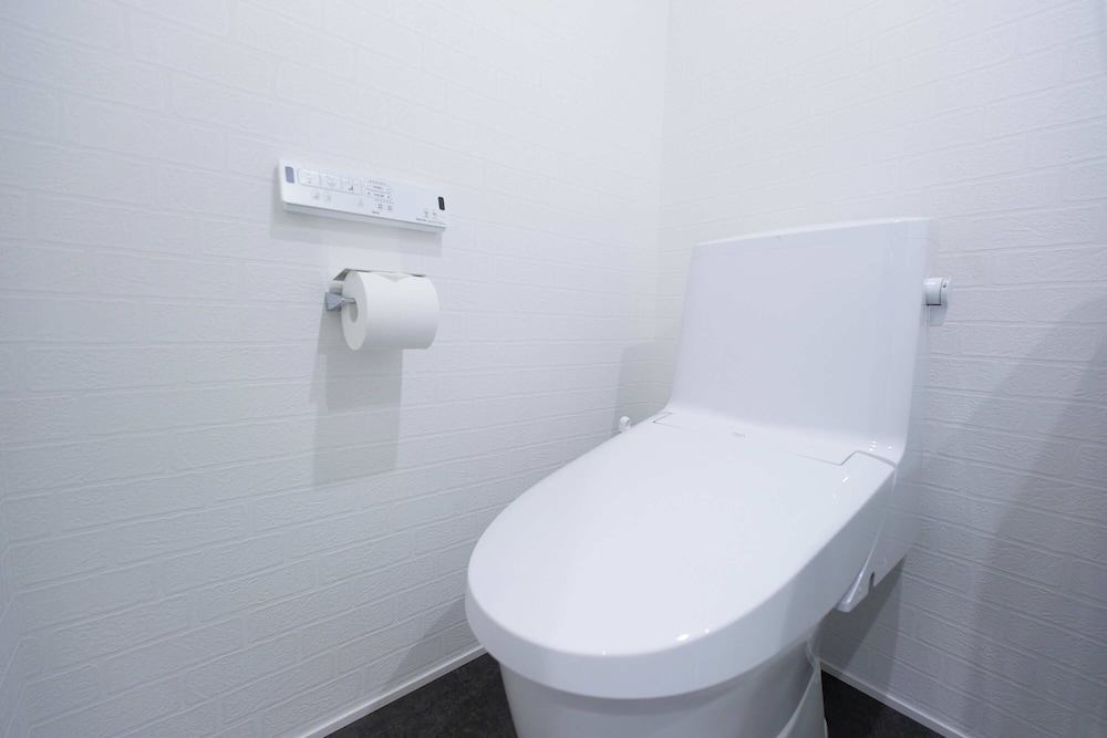 B-1(2p)禁煙 客室6 | ベリエ三軒茶屋 by Tranova