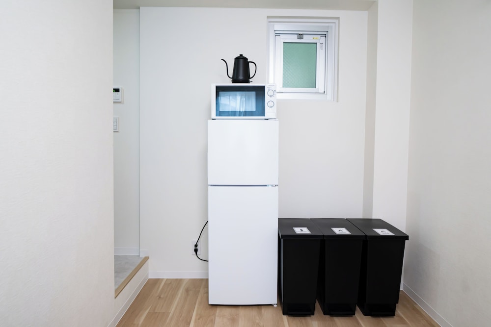 客室1 | Yamamoto Building by Tranova