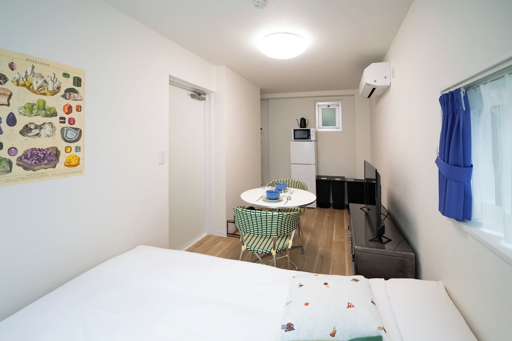 A(2p)禁煙 客室2 | Yamamoto Building by Tranova