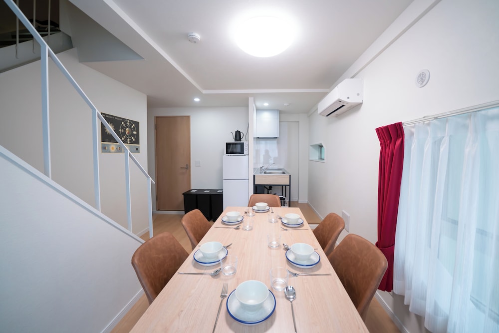 B(6p)禁煙 リビング エリア10 | Yamamoto Building by Tranova