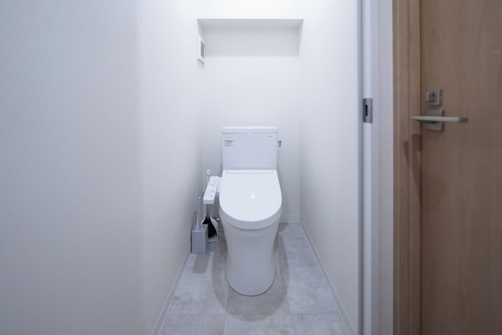 B(6p)禁煙 客室6 | Yamamoto Building by Tranova