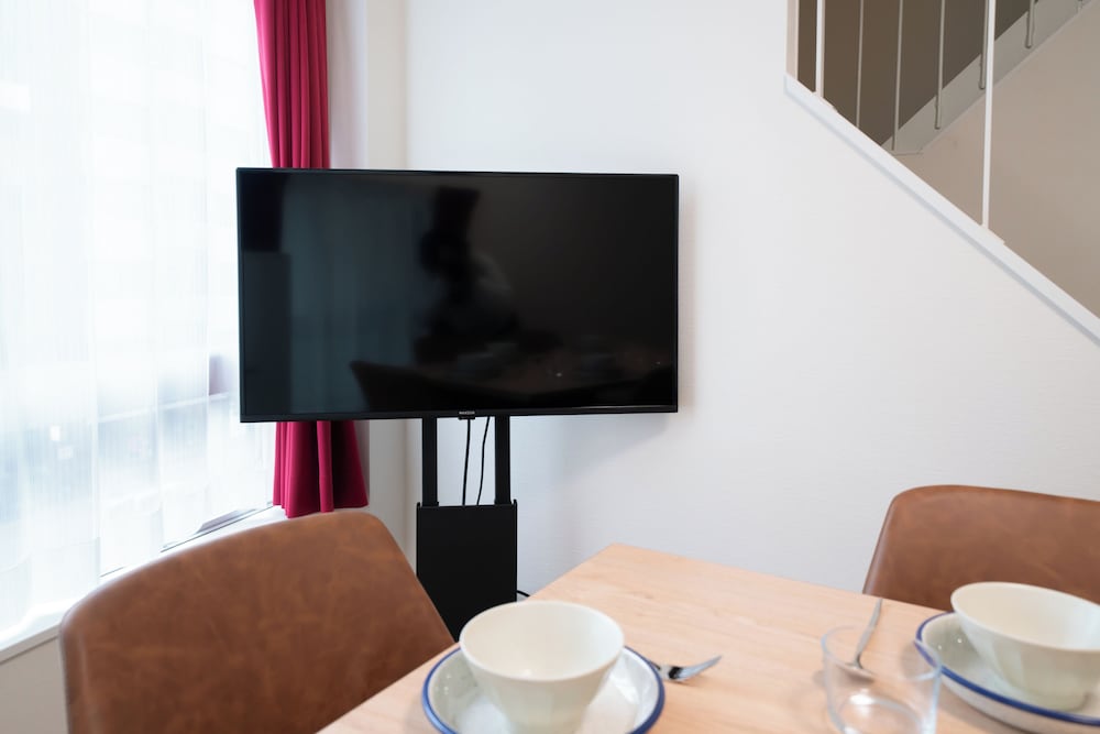 B(6p)禁煙 リビング エリア7 | Yamamoto Building by Tranova