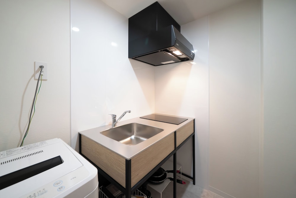 A(2p)禁煙 専用キッチン1 | Yamamoto Building by Tranova