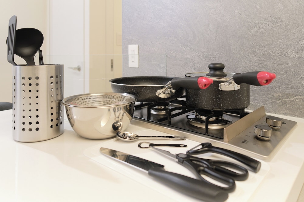 C(3p)禁煙 専用キッチン2 | グランメゾン夏目坂 by Tranova