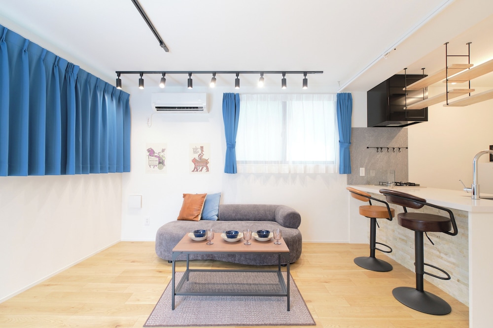 A(3p)禁煙 リビング エリア6 | グランメゾン夏目坂 by Tranova