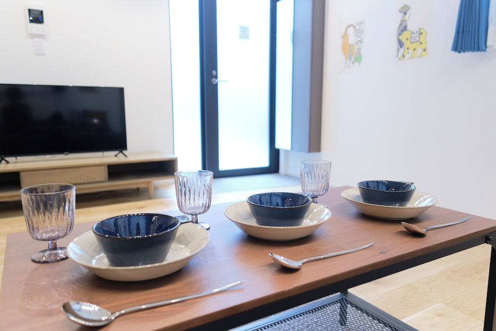 A(3p)禁煙 リビング エリア0 | グランメゾン夏目坂 by Tranova