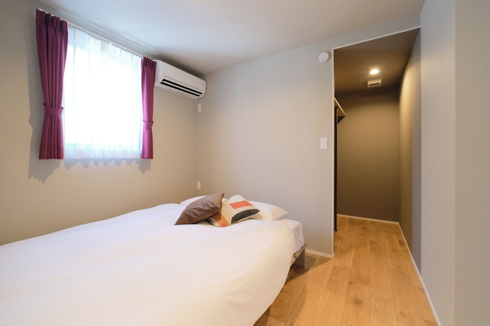 D(6p)禁煙 客室11 | グランメゾン夏目坂 by Tranova