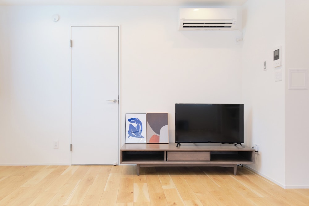 D(6p)禁煙 リビング エリア5 | グランメゾン夏目坂 by Tranova