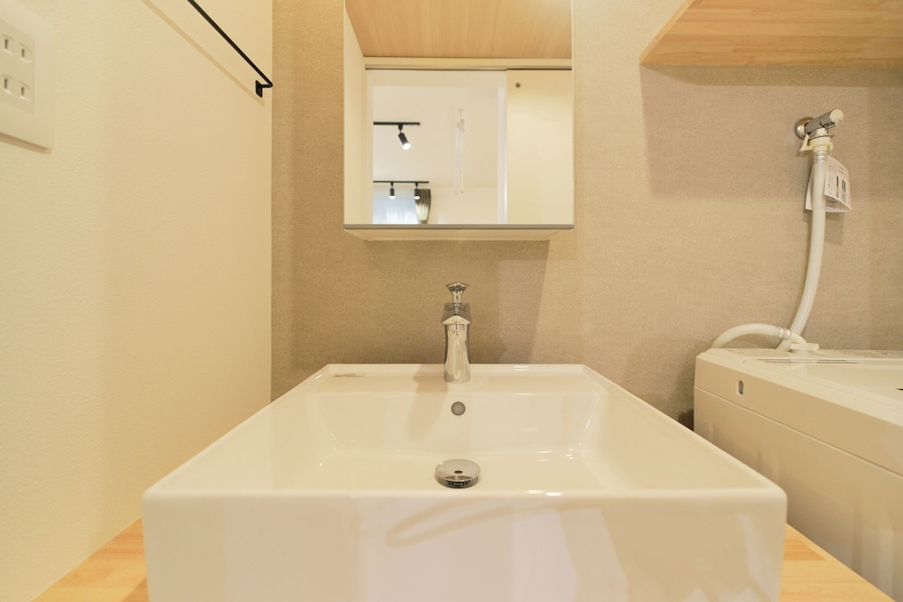 101/Non-smoking/3ppl 客室の設備とサービス4 | グランメゾン夏目坂 by Tranova