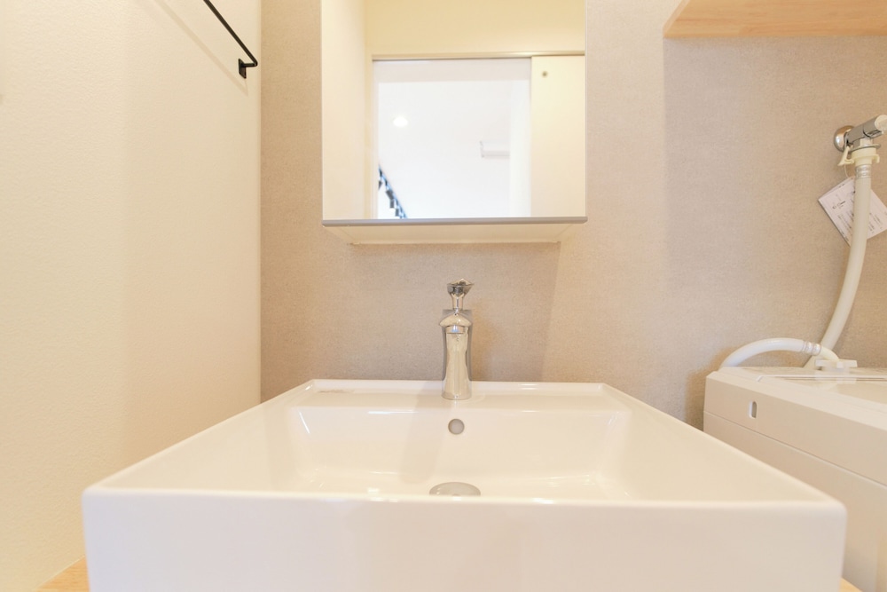 C(3p)禁煙 バスルーム5 | グランメゾン夏目坂 by Tranova