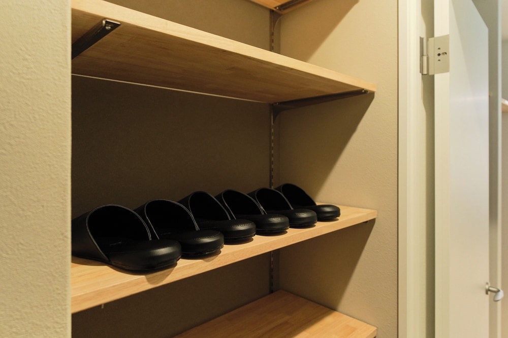 C(3p)禁煙 客室4 | グランメゾン夏目坂 by Tranova