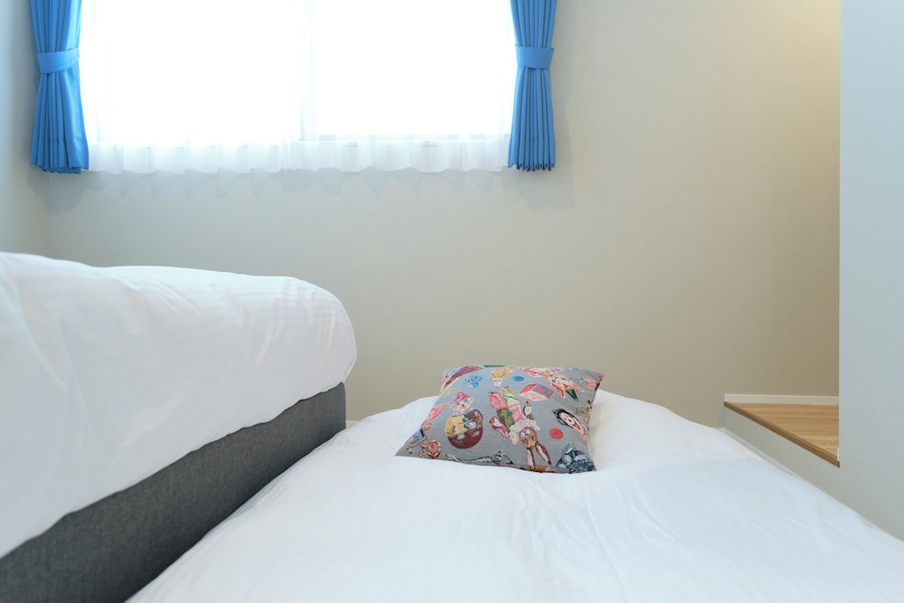 D(6p)禁煙 客室14 | グランメゾン夏目坂 by Tranova