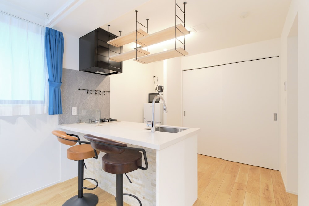 A(3p)禁煙 客室11 | グランメゾン夏目坂 by Tranova