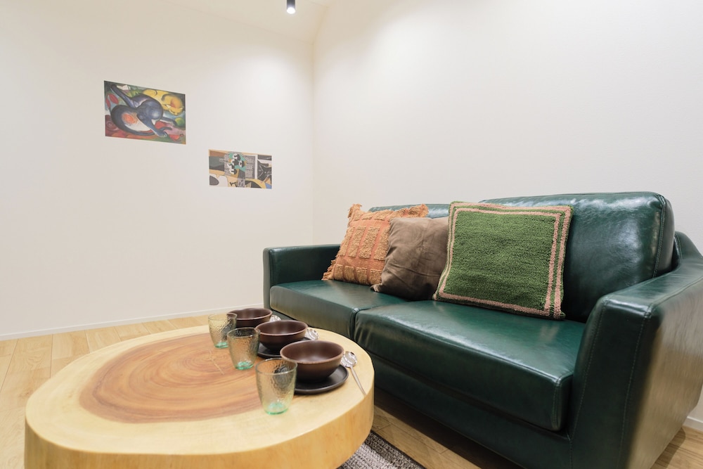 C(3p)禁煙 リビング エリア6 | グランメゾン夏目坂 by Tranova