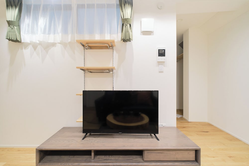 C(3p)禁煙 リビング エリア3 | グランメゾン夏目坂 by Tranova