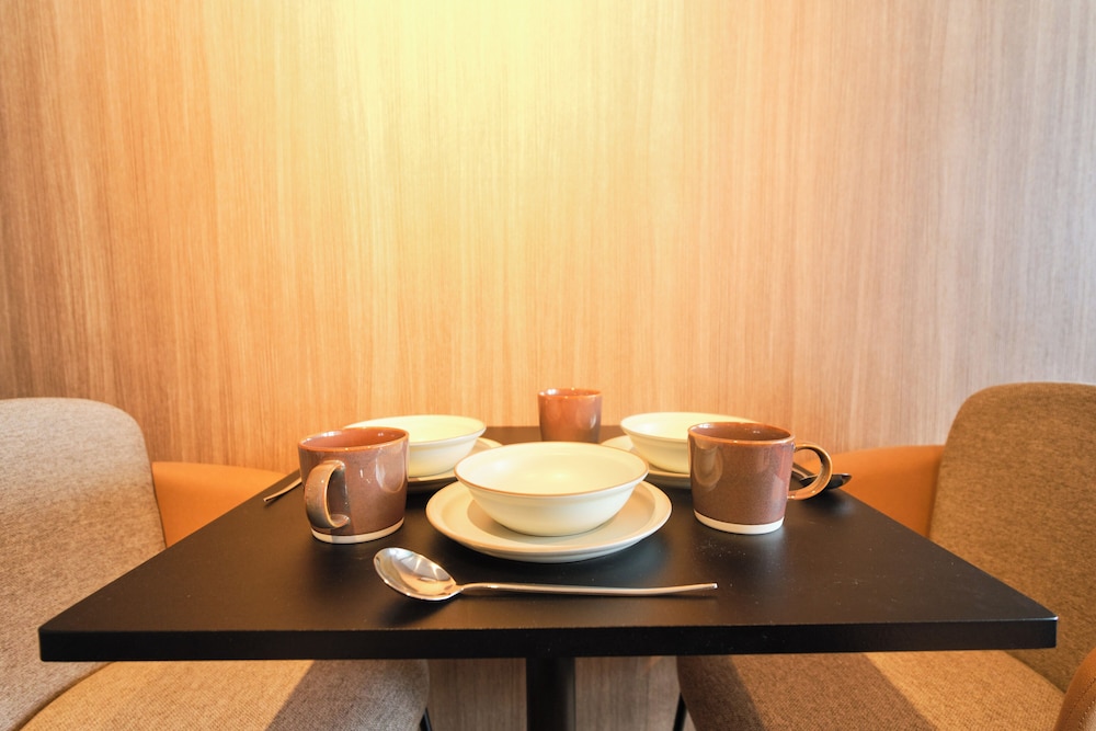 503 (3p) 禁煙 客室18 | ユープレイス下北沢