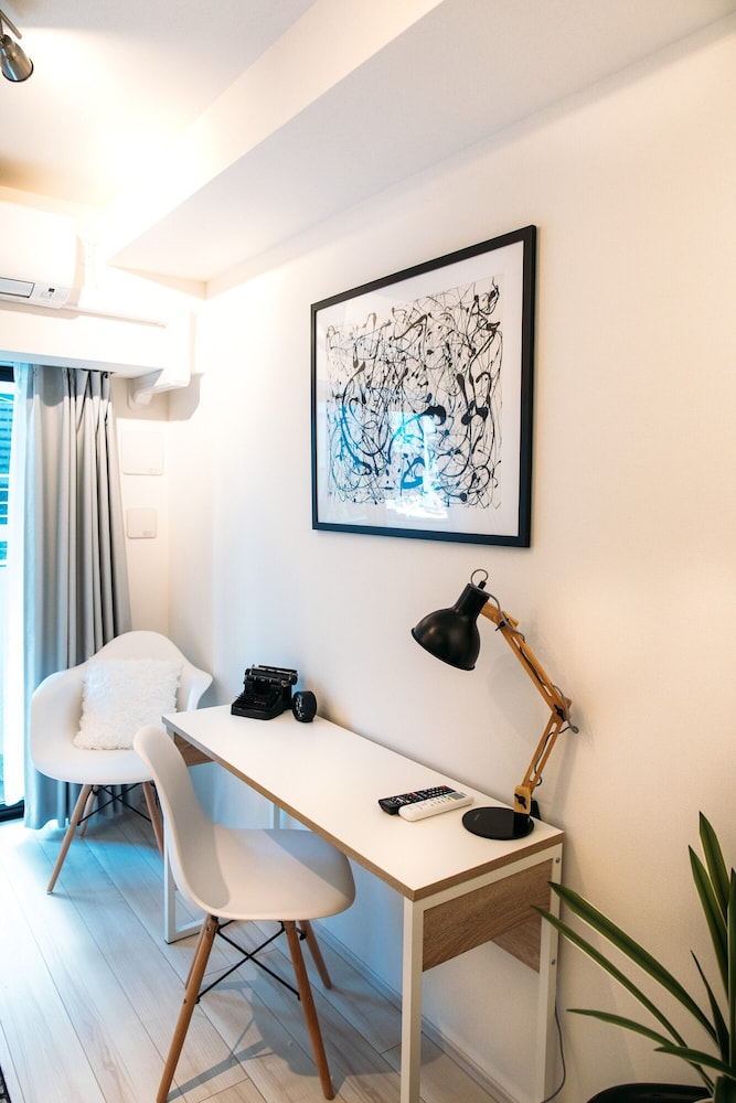 スタジオ 禁煙 リビング エリア1 | Dash Living Nihonbashi