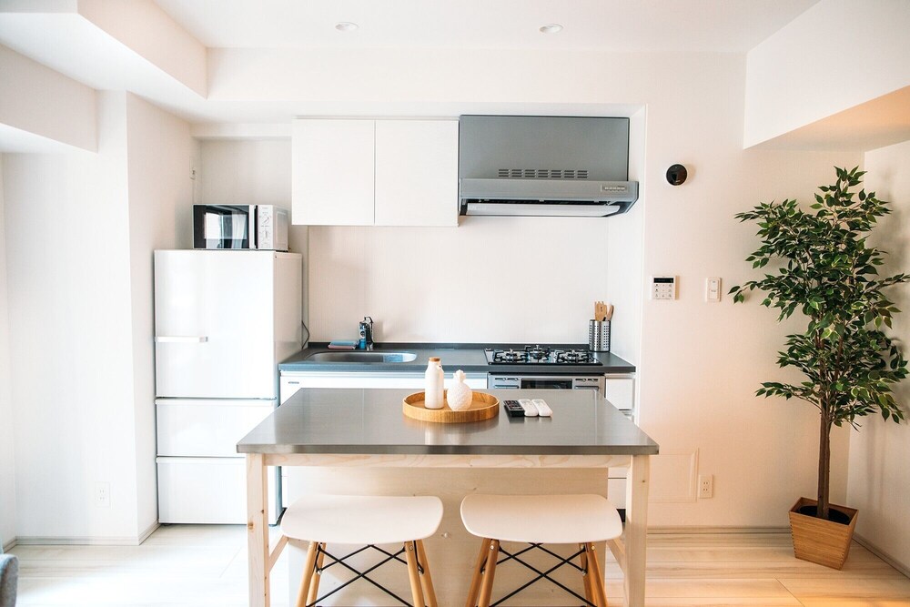 ダブルルーム 禁煙 専用キッチン2 | Dash Living Nihonbashi