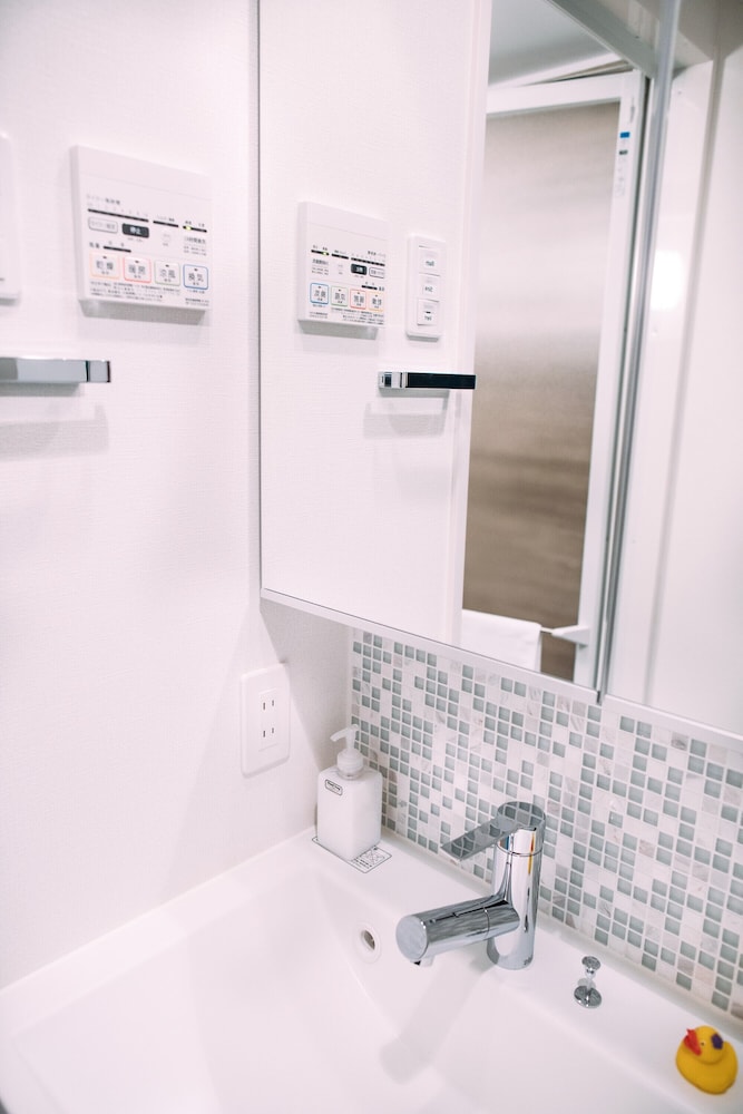 スタジオ 禁煙 バスルーム24 | Dash Living Nihonbashi