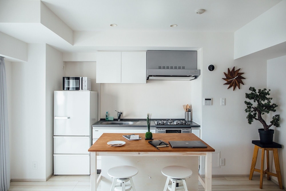 ダブルルーム 禁煙 専用キッチン2 | Dash Living Nihonbashi